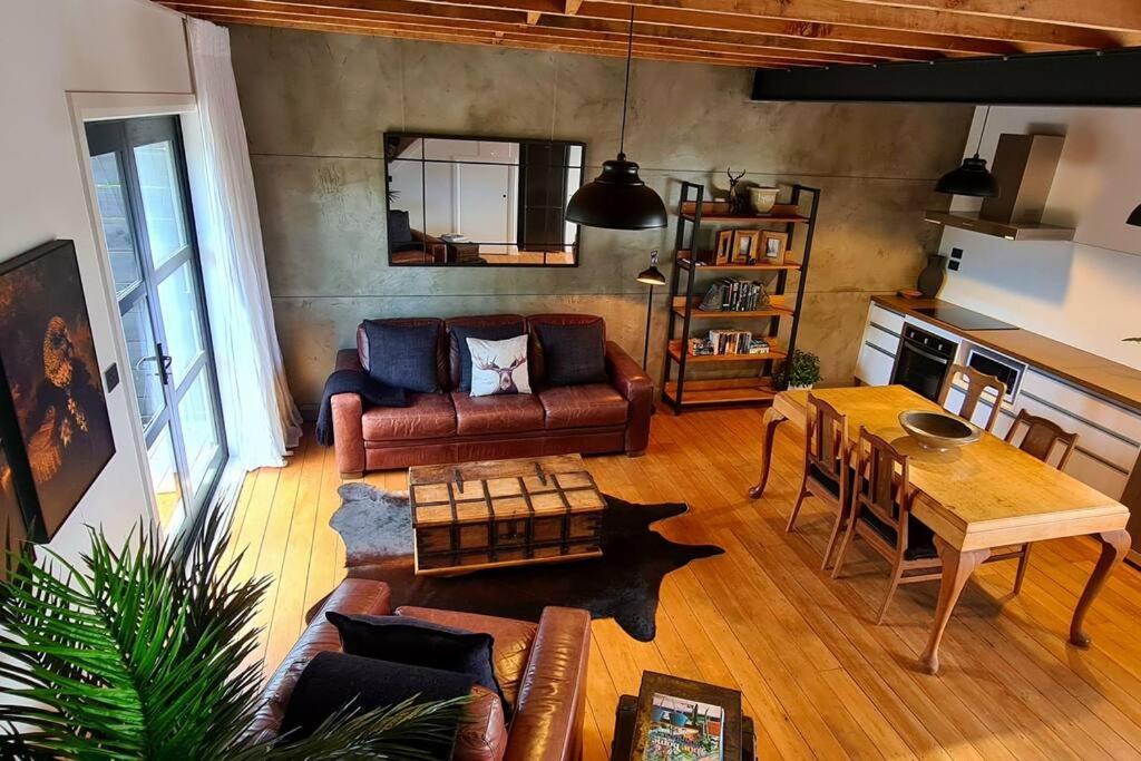 Apartment 3 - Haddin Court - Industrial Glam Blenheim Dış mekan fotoğraf